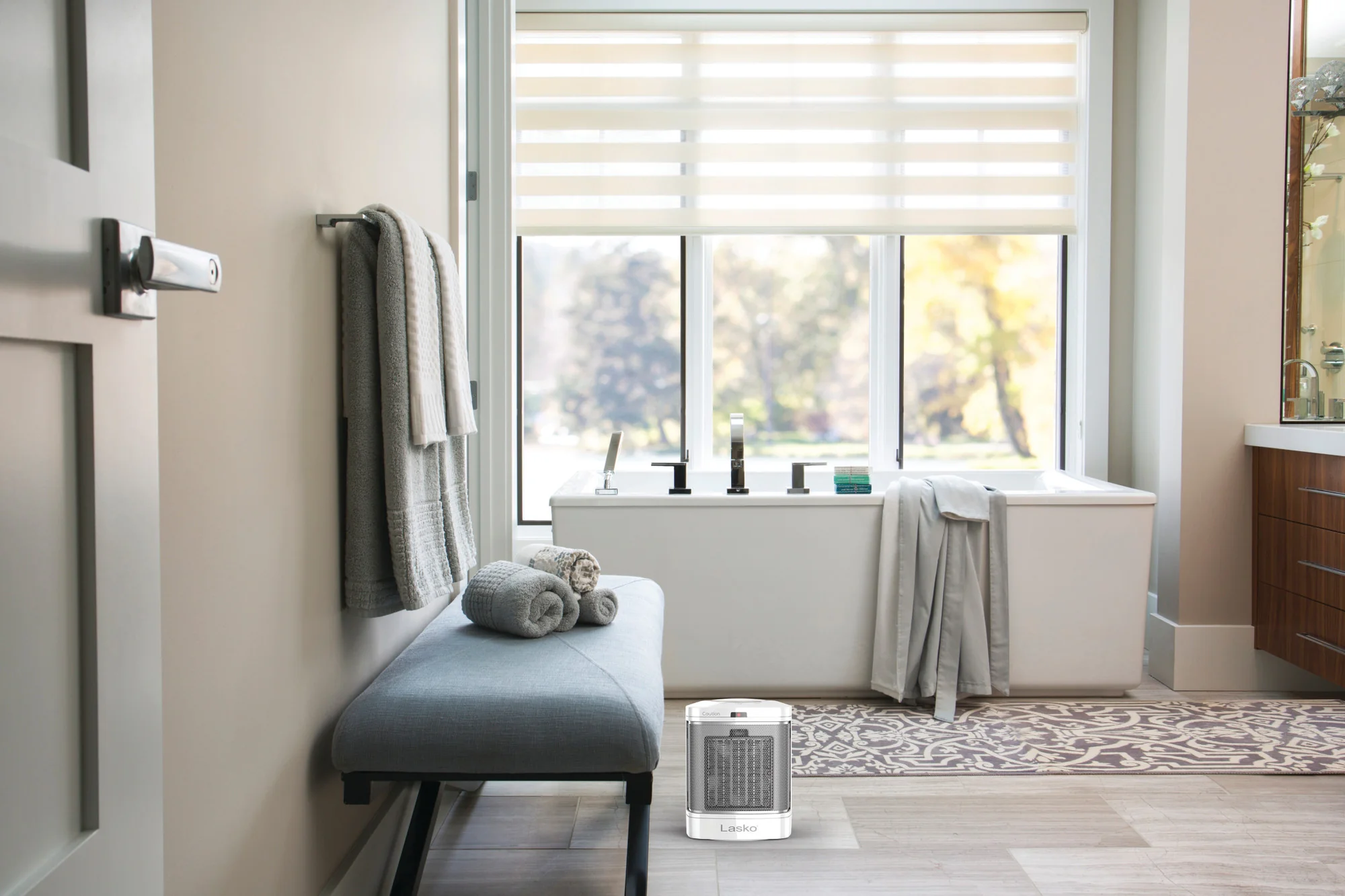 Lasko 1500W Bathroom Space Heater with ALCI Safety Plug and Timer, CD08200, White - Image 14
