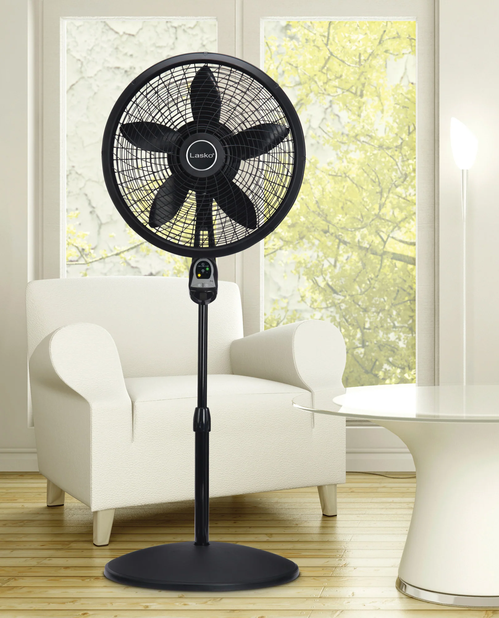 Lasko Cyclone® 18" 3-speed Pedestal Fan with Remote & Timer (black, model 1843) - Image 15